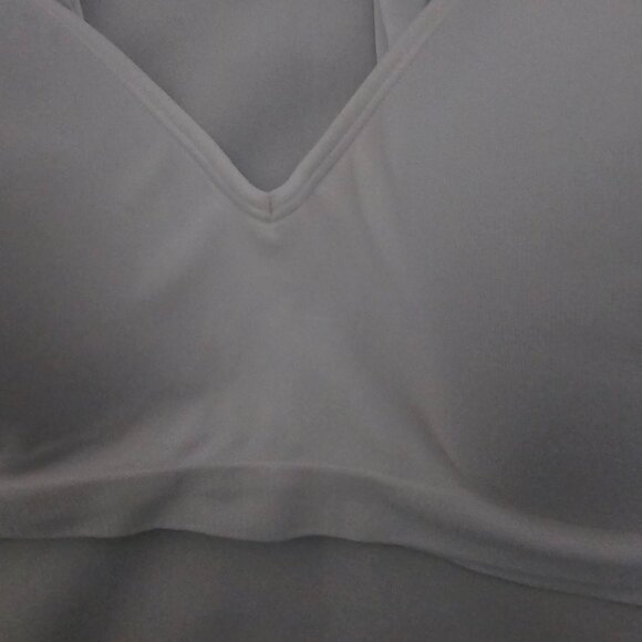 BALI Comfort Revolution White Full-Coverage Wirefree Seamless Bra Size 42C NWT - Picture 10 of 11
